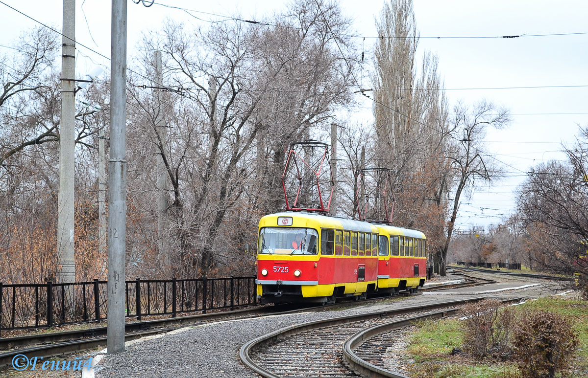 Volgograd, Tatra T3SU N°. 5725