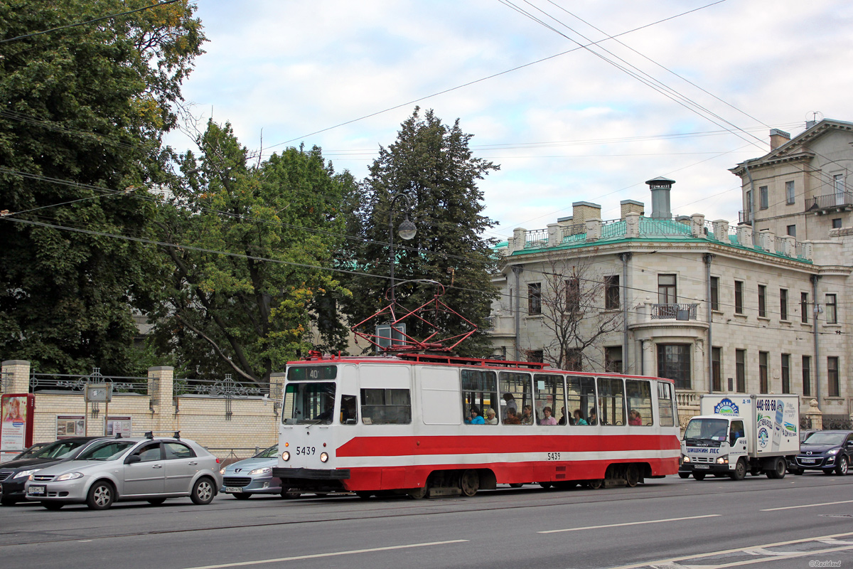 Санкт-Петербург, ЛМ-68М № 5439
