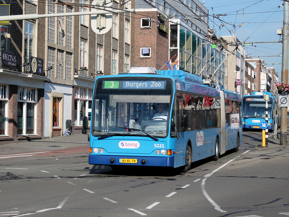 Arnhem, Berkhof Premier AT18 Br. 5221