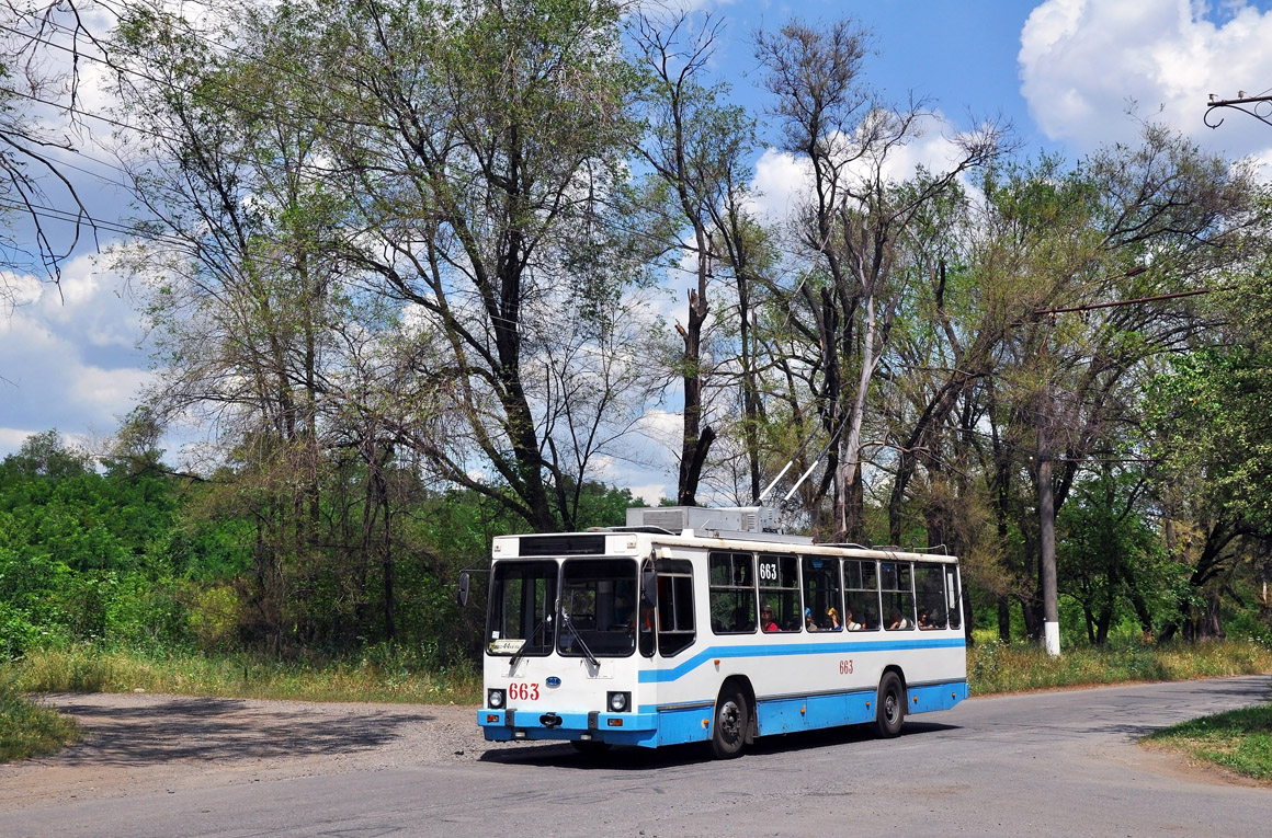 Кривой Рог, ЮМЗ Т2 мод. 7 № 663