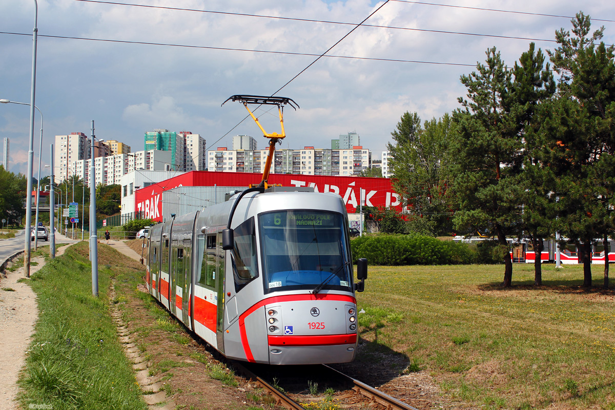 Брно, Škoda 13T Elektra № 1925