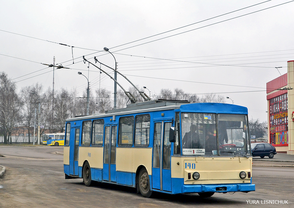 Ровно, Škoda 14Tr01 № 140