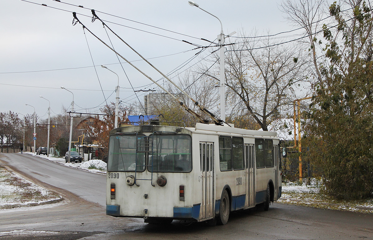 Уфа, ЗиУ-682Г-016 (018) № 2090 Уфа, ЗиУ-682Г-016 (018) № 2090