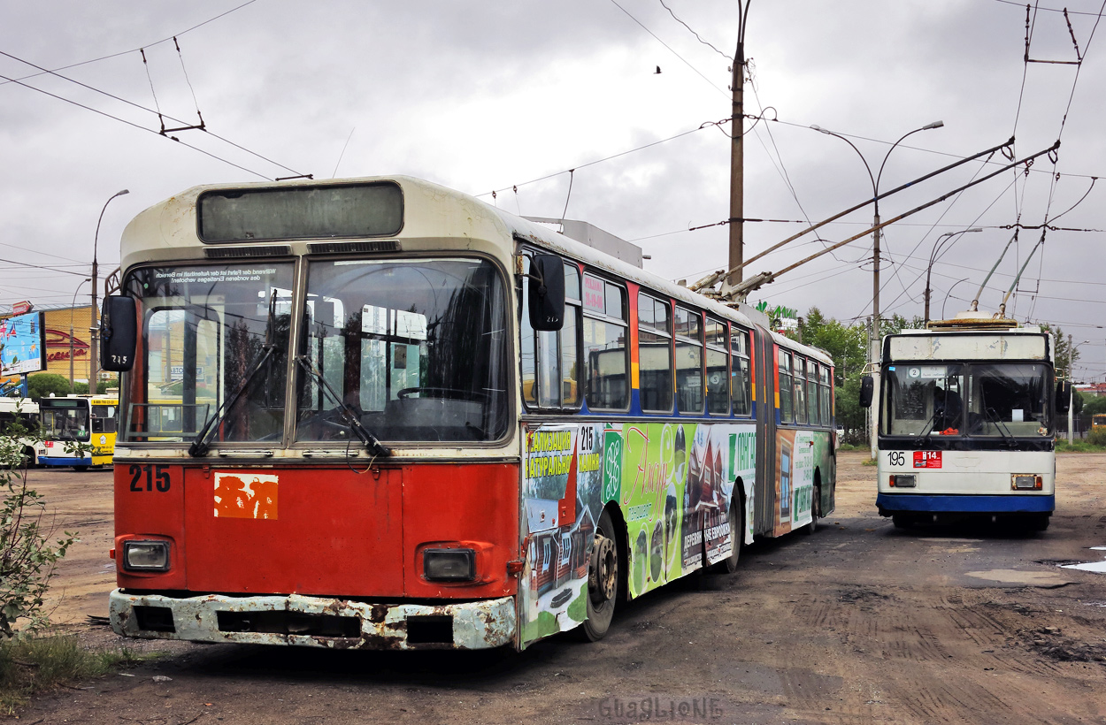 Вологда, Gräf & Stift GE150 M18 № 215; Вологда, ВМЗ-5298.00 (ВМЗ-375) № 195