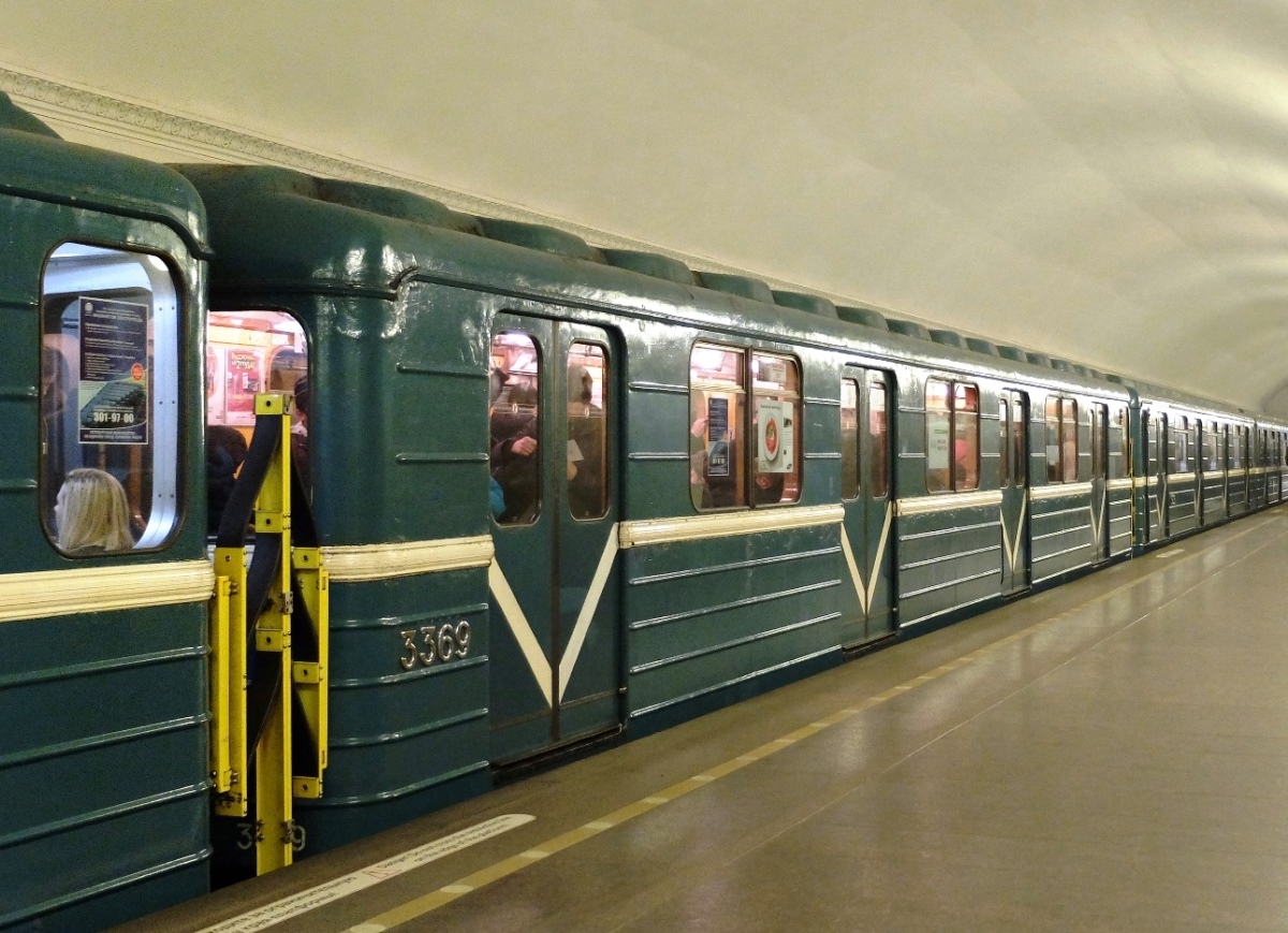Saint-Petersburg, E № 3369