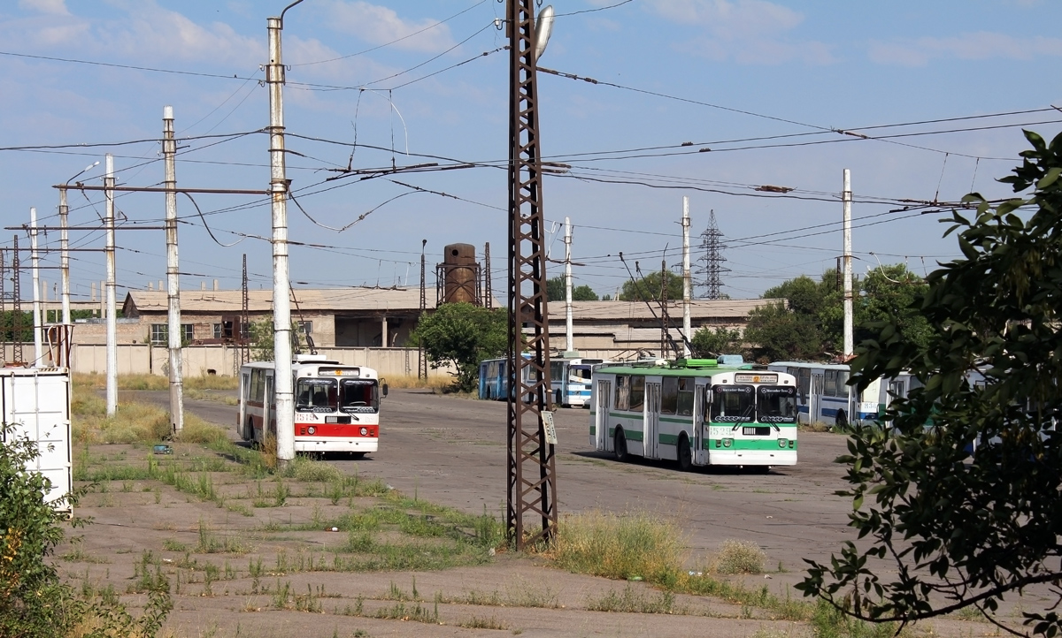 Бишкек, ЗиУ-682Г-018 [Г0Р] № 1519; Бишкек, ЗиУ-682Г-018 [Г0Р] № 1529; Бишкек — Троллейбусные депо