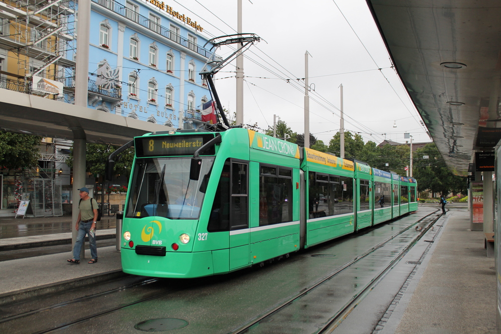 Базель, Siemens Combino № 327
