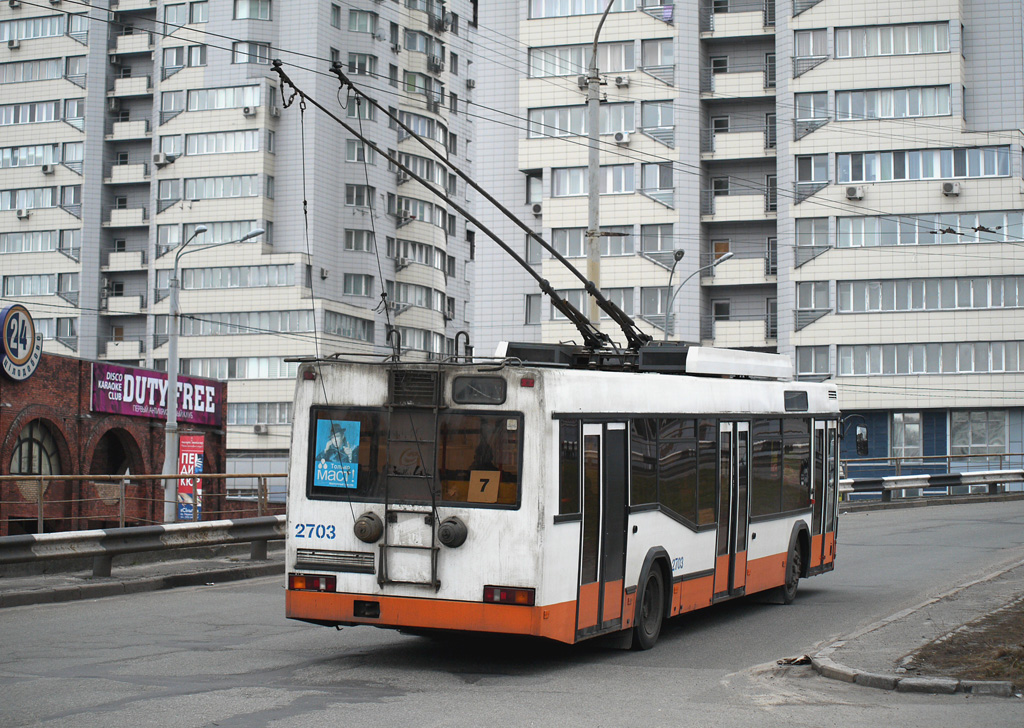 Киев, МАЗ-103Т № 2703