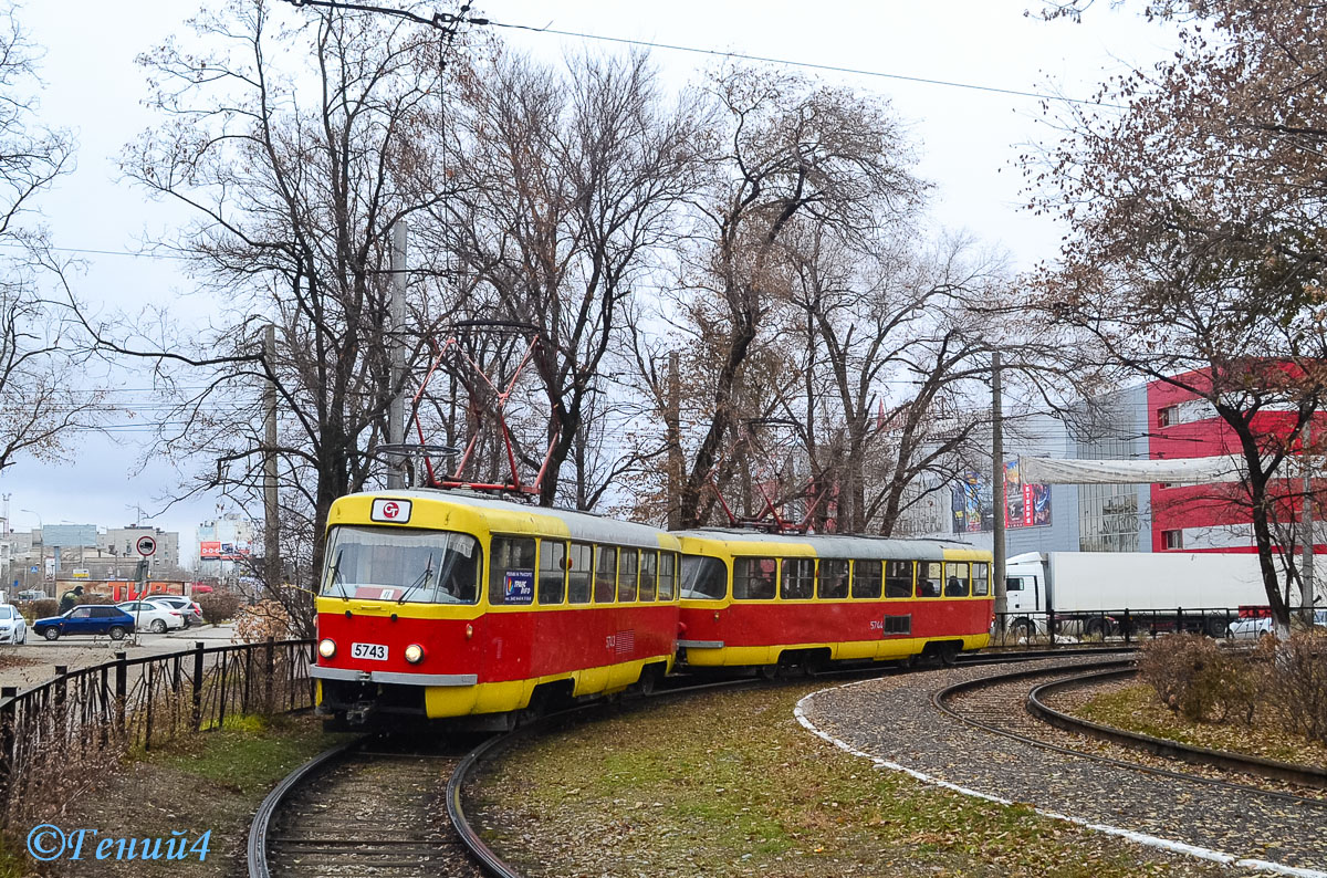 Волгоград, Tatra T3SU № 5743; Волгоград, Tatra T3SU № 5744