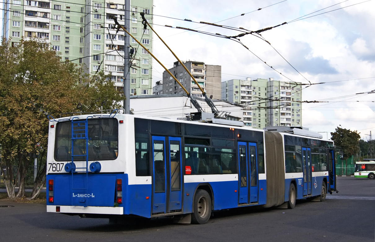 Москва, ВМЗ-62151 «Премьер» № 7607