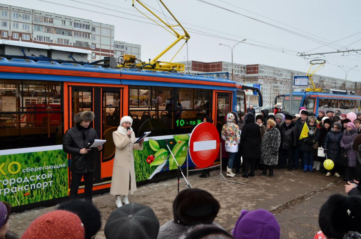 Naberejnîe Celnî — Construction and opening of the “16th Complex — Pedagogical Institute” line