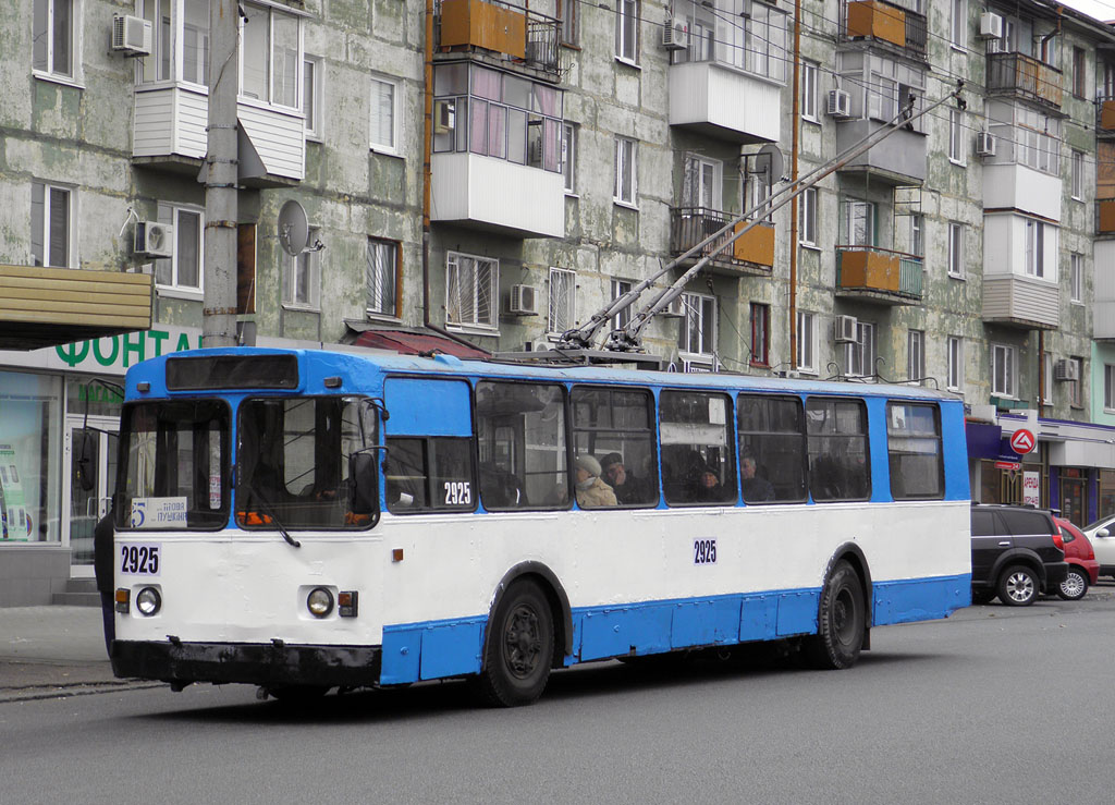 Dnipro, ZiU-682G [G00] N°. 2925