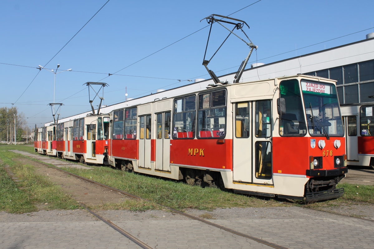 Ченстохова, Konstal 105Na № 678; Ченстохова, Konstal 105Na № 679; Ченстохова, Konstal 105Na № 675