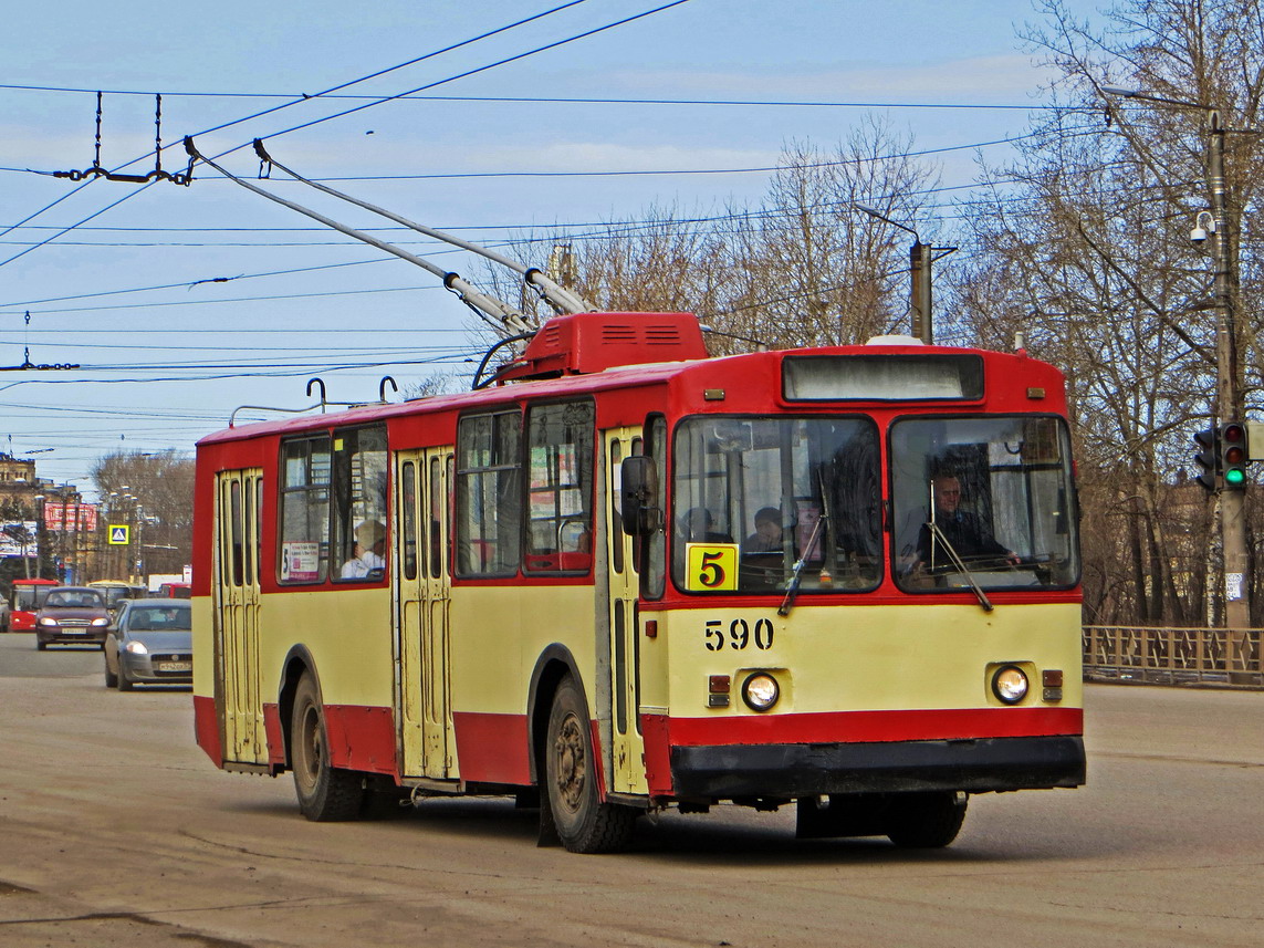 Kirow, ZiU-682UV Nr 590
