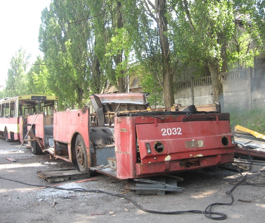 Киев, Škoda 14Tr89/6 № 2032