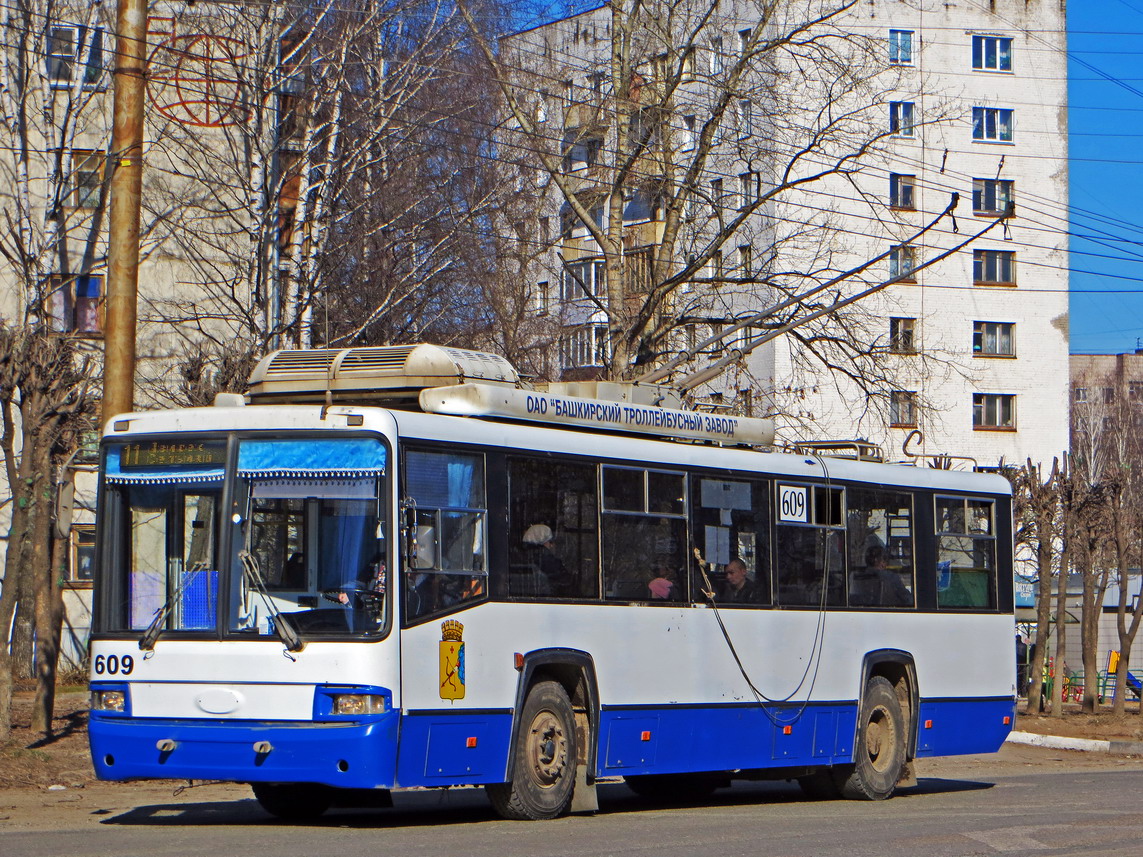 Kirov, BTZ-52768A č. 609