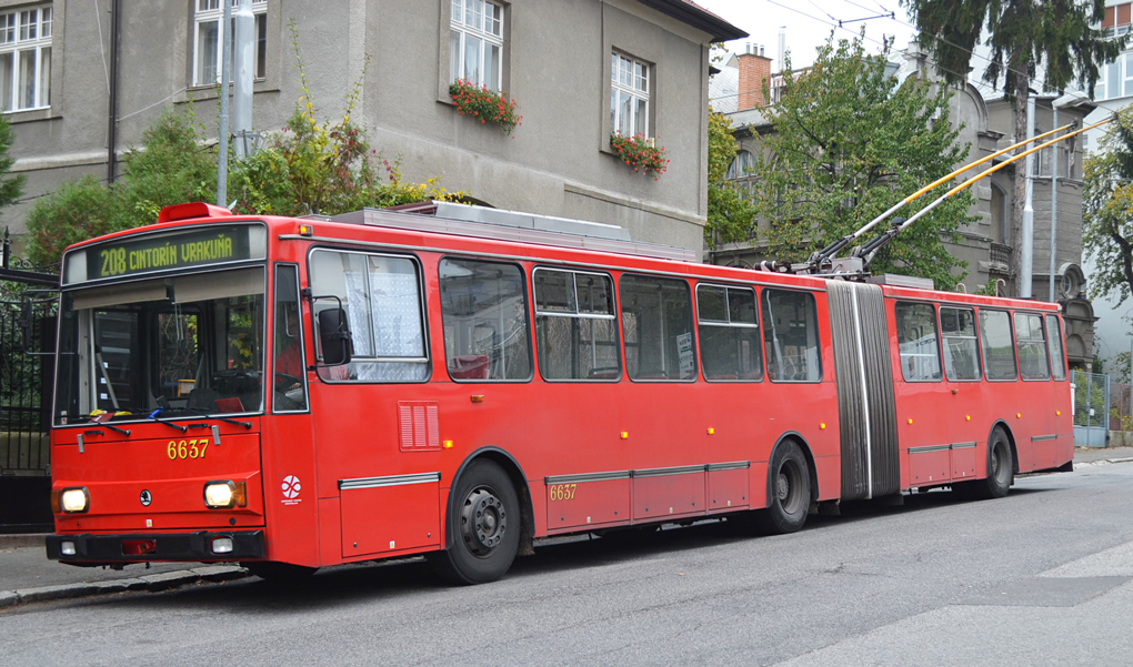 Братислава, Škoda 15Tr13/6M № 6637