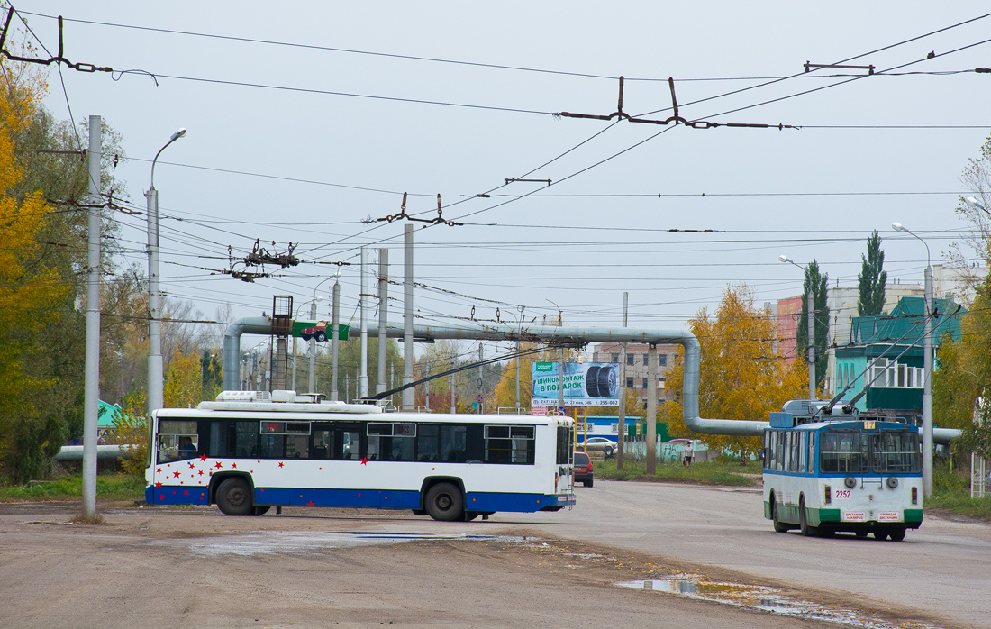 Стерлитамак, БТЗ-52767Р № 2342; Стерлитамак, ЗиУ-682 (УРТТЗ) № 2252