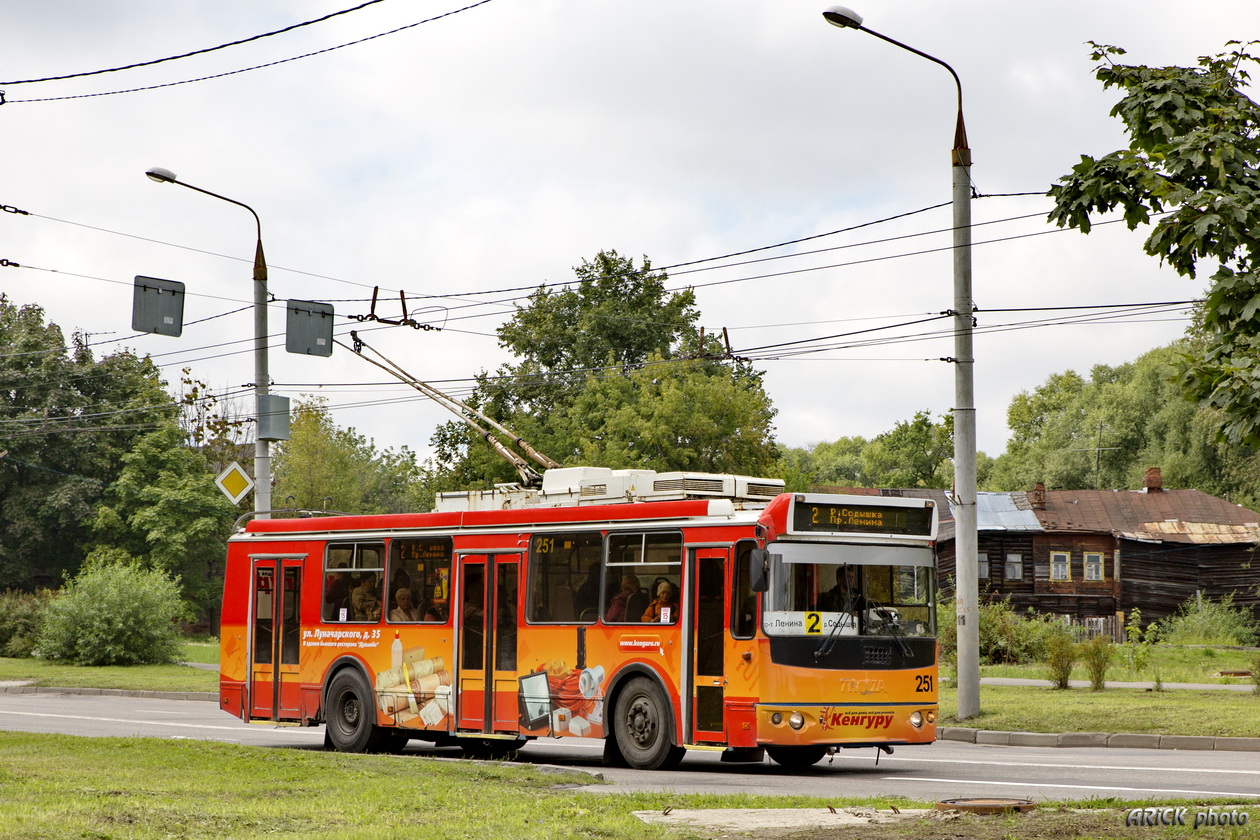 Владимир, ЗиУ-682Г-016.04 № 251