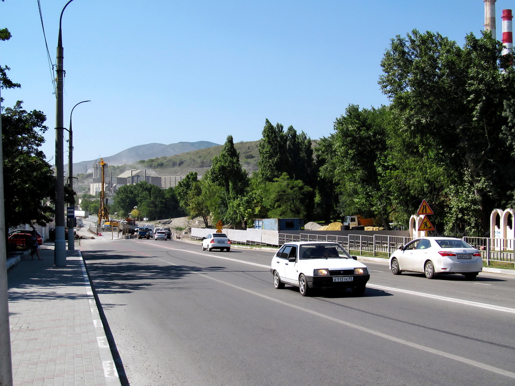 Новороссийск — Строительство и расширение проезжей части Сухумского шоссе