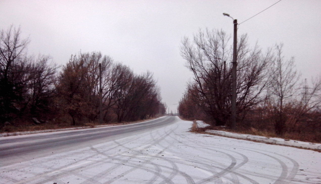დონეცკი — Closed trolleybus lines; დონეცკი — Miscellaneous trolleybus photos; დონეცკი — War damage