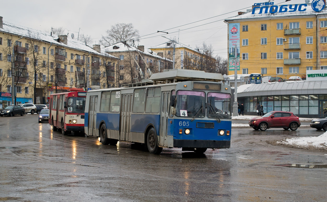 Киров, ЗиУ-682 КР Иваново № 605