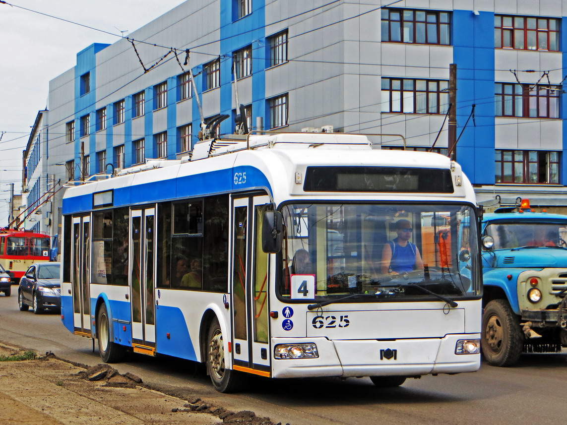 Киров, БКМ 321 № 625