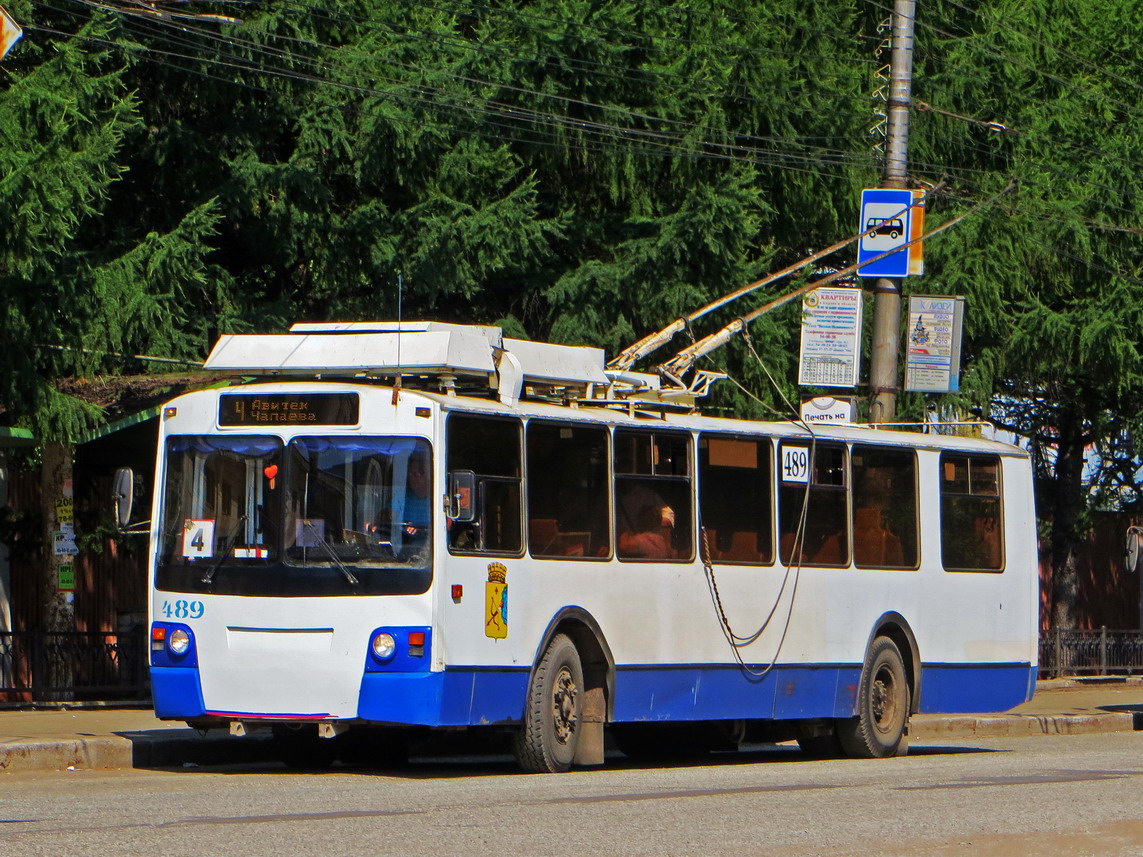 Киров, ЗиУ-682 КР Иваново № 489