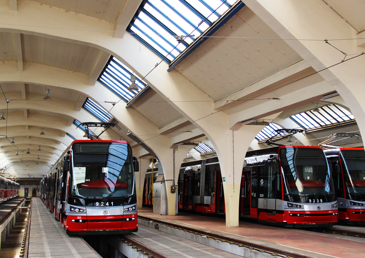 Прага, Škoda 15T3 ForCity Alfa Praha № 9241