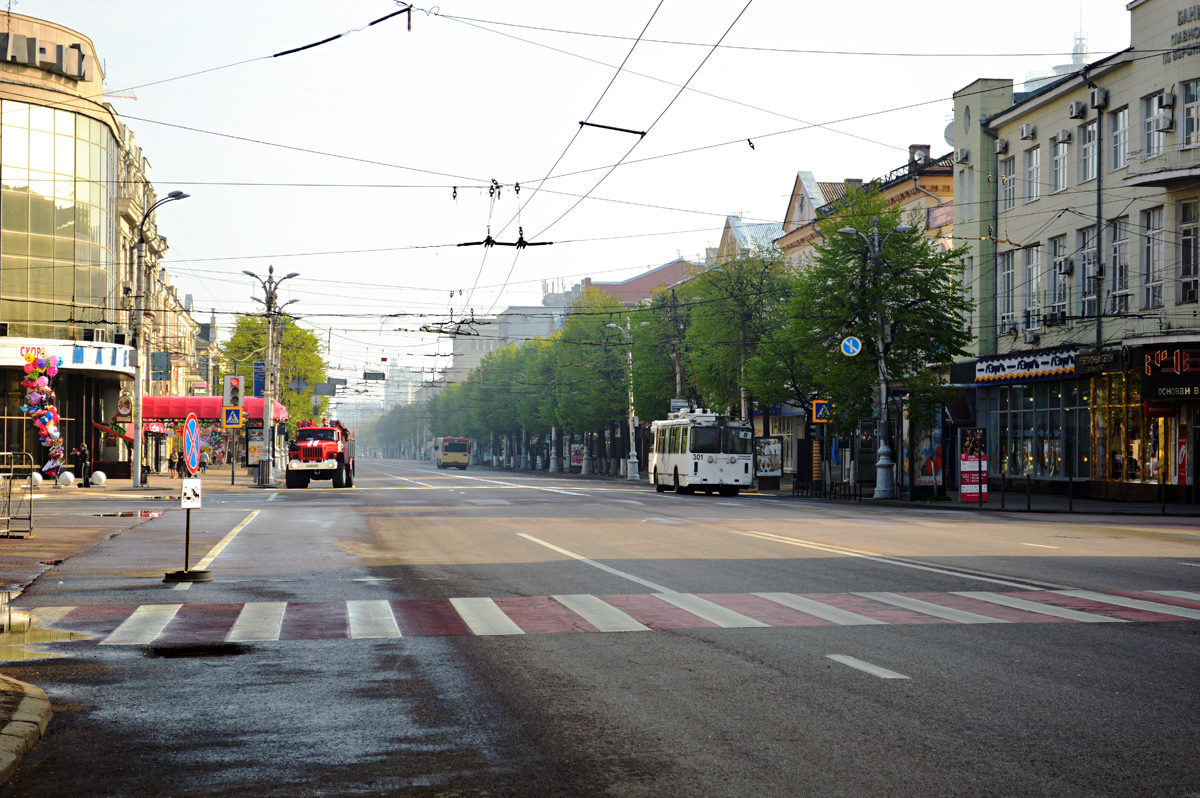 Воронеж, ЗиУ-682Г-016.02 № 301; Воронеж — Троллейбусная сеть и инфраструктура Воронеж, ЗиУ-682Г-016.02 № 301; Воронеж — Троллейбусная сеть и инфраструктура