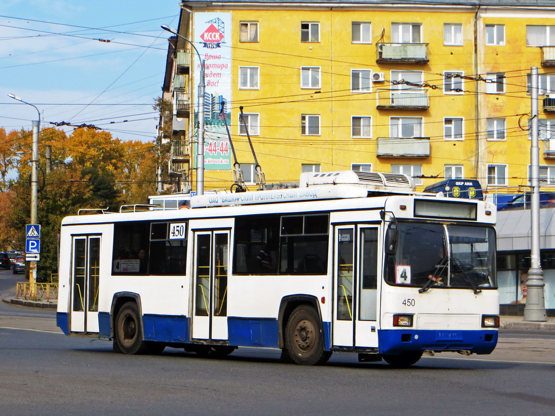 Киров, БТЗ-52764Р № 450