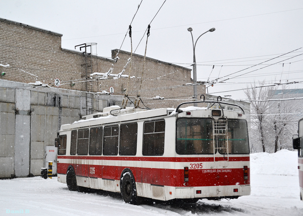 Samara, ZiU-682G-016.03 № 3205; Samara — Trolleybus depot # 3