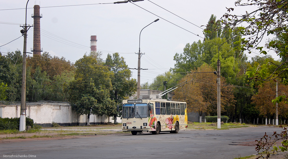 Krzywy Róg, YMZ Т2 mod. 7 Nr 666