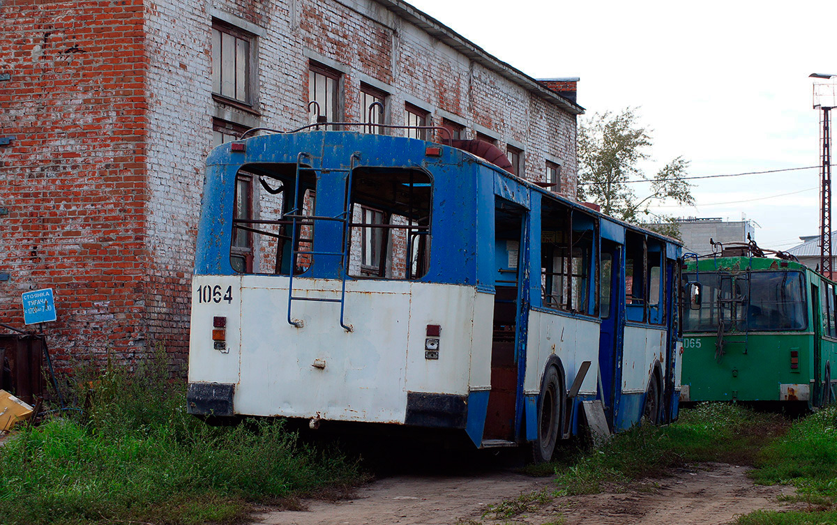 Тамбов, ЗиУ-682Г [Г00] № 1064