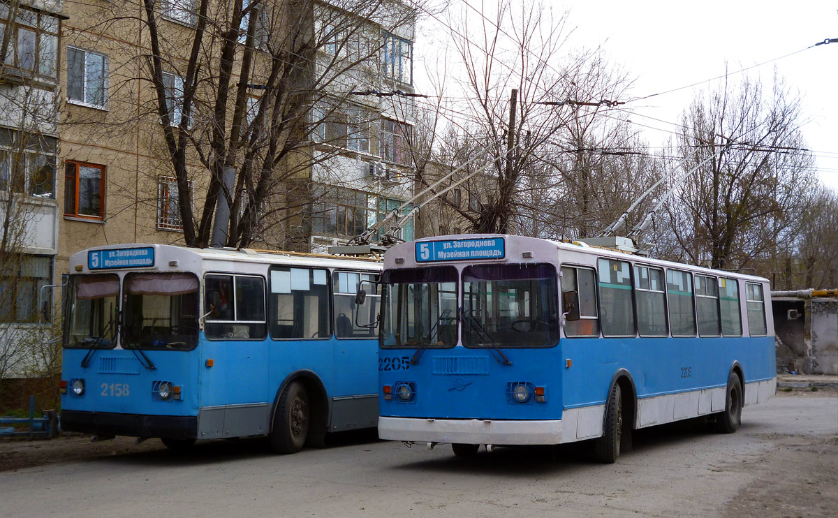 Саратов, ЗиУ-682Г-016 (012) № 2205