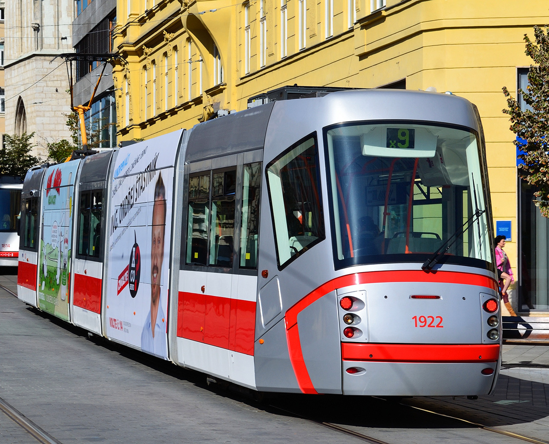 Brno, Škoda 13T Elektra № 1922