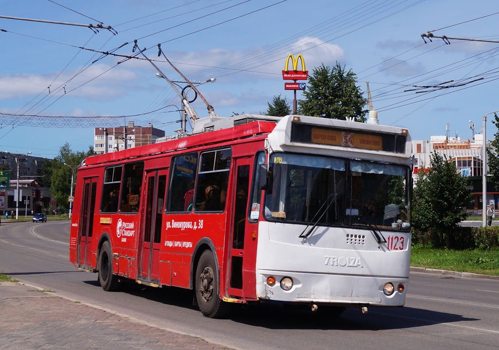 Новочебоксарск, ЗиУ-682Г-016.02 № 1123