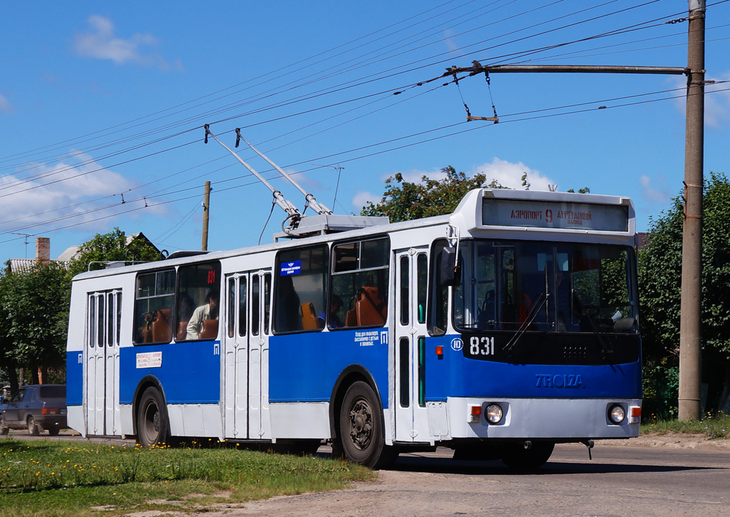 Чебоксары, ЗиУ-682Г-016 (012) П № 831