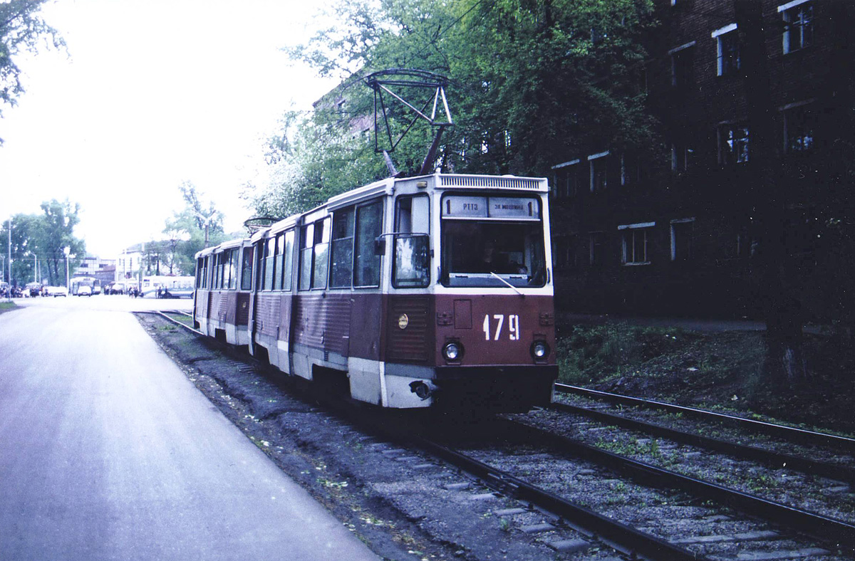 Прокопьевск, 71-605 (КТМ-5М3) № 180; Прокопьевск, 71-605 (КТМ-5М3) № 179