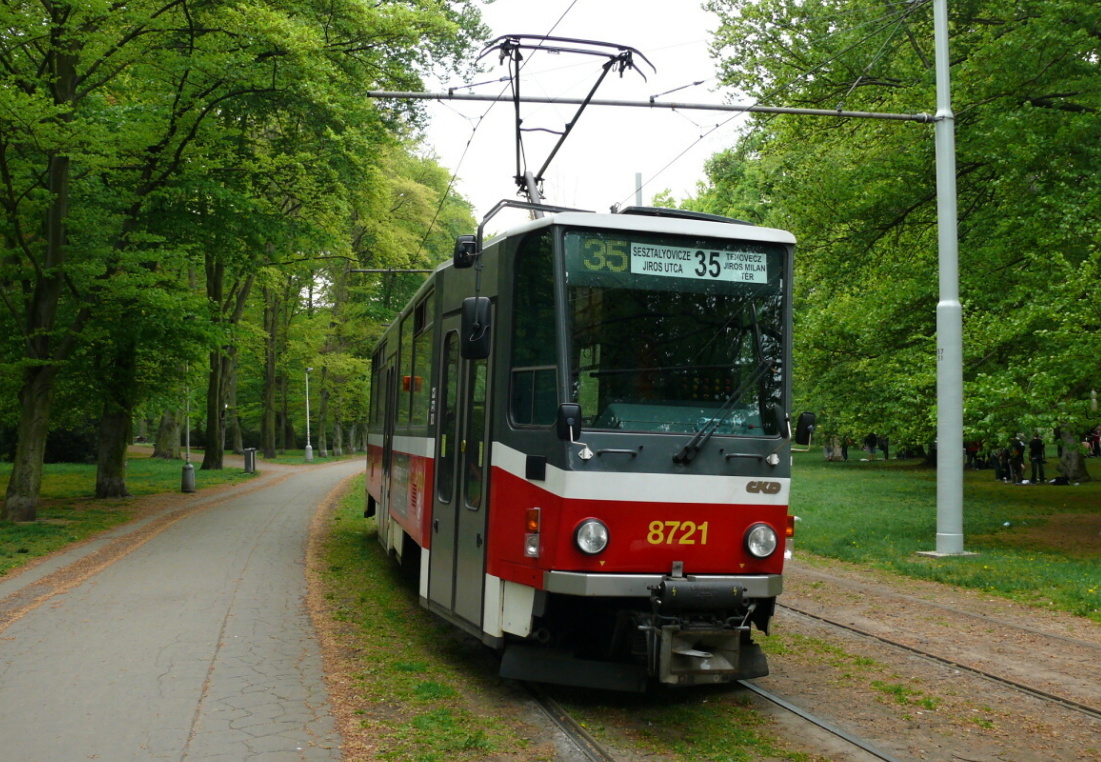 Прага, Tatra T6A5 № 8721