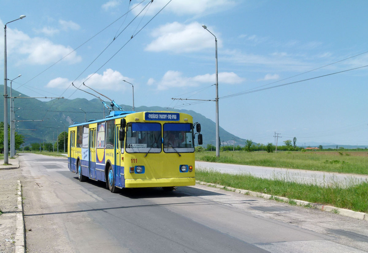 Враца, ЗиУ-682В1УБ № 111
