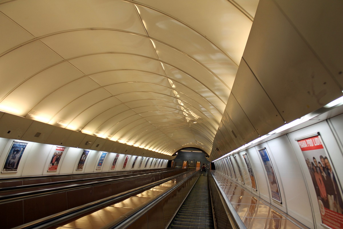 Прага — Метрополитен: линия B