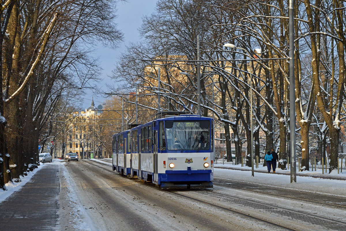 Рига, Tatra T6B5SU № 32036
