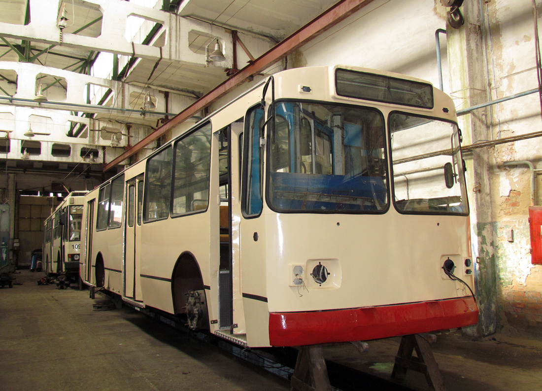 Белая Церковь, ЗиУ-682В-012 [В0А] № 075