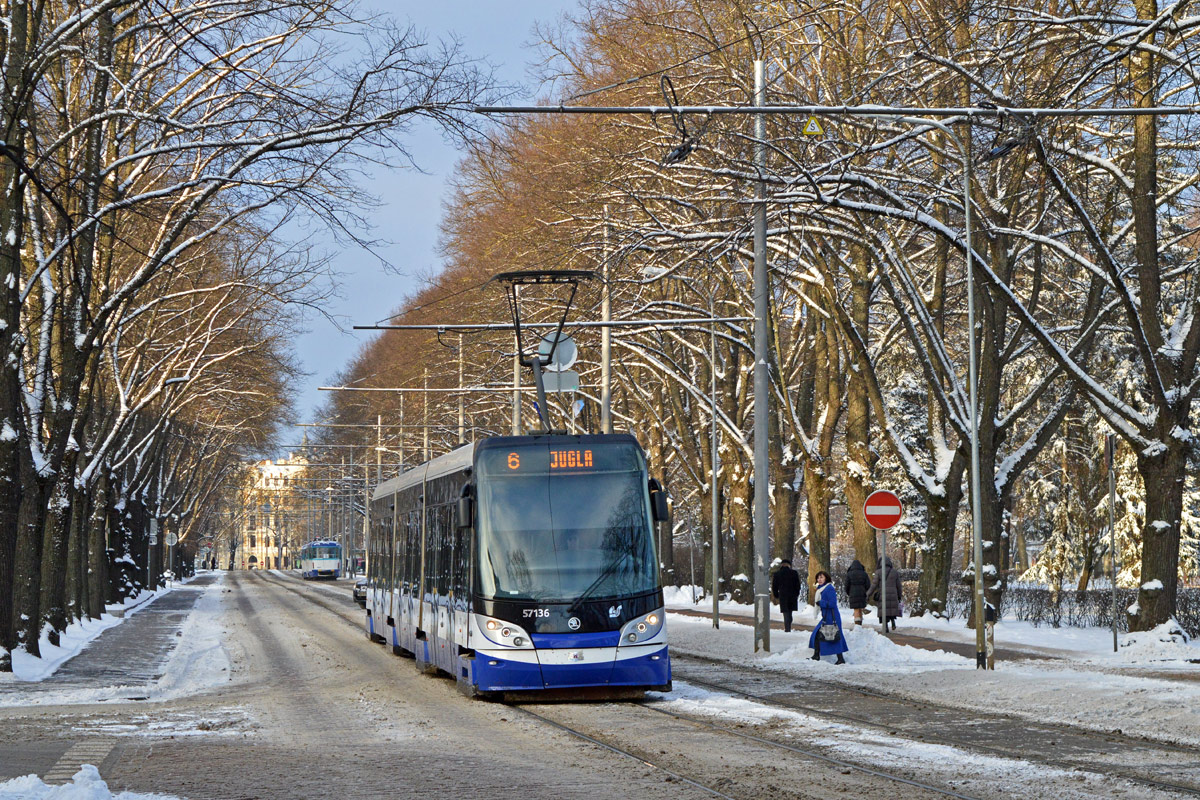 Рига, Škoda 15T ForCity Alfa Riga № 57136