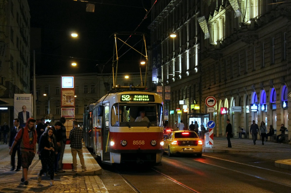 Прага, Tatra T3R.P № 8558