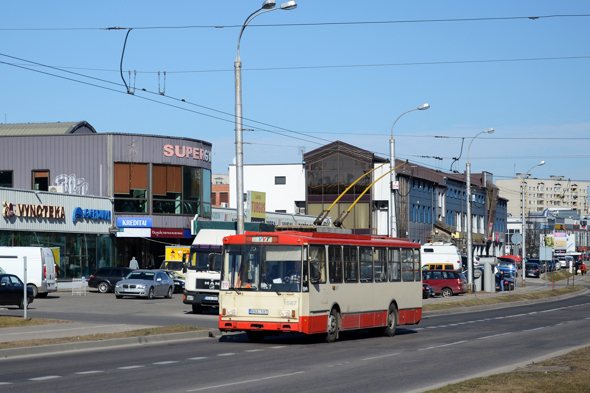 Vilna, Škoda 14Tr13/6 # 1587