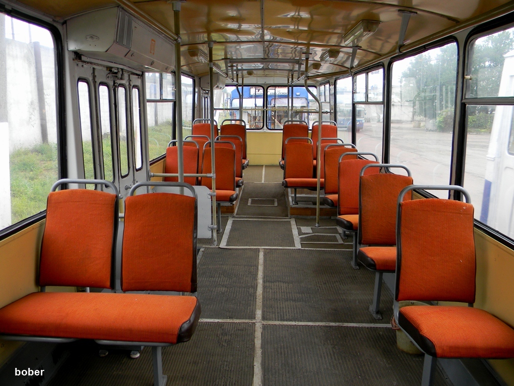 車卡夕, ZiU-682GN # У-1