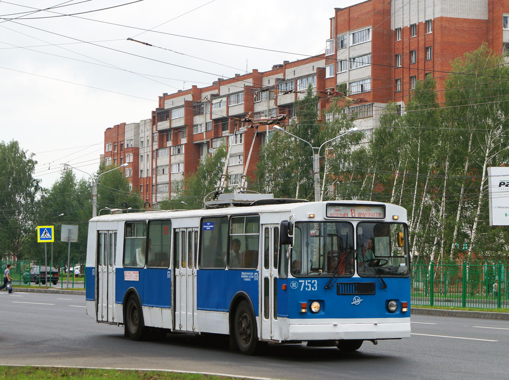Tcheboksary, ZiU-682G-012 [G0A] N°. 753