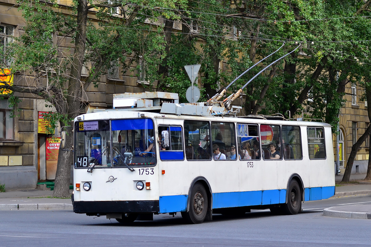 Sanktpēterburga, VZTM-5284 № 1753